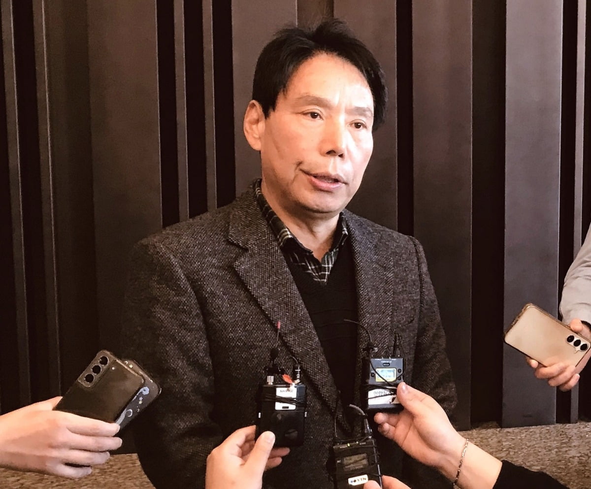 齐米卡斯：我们走在正确的道路上，现在要在各个方面有所提高