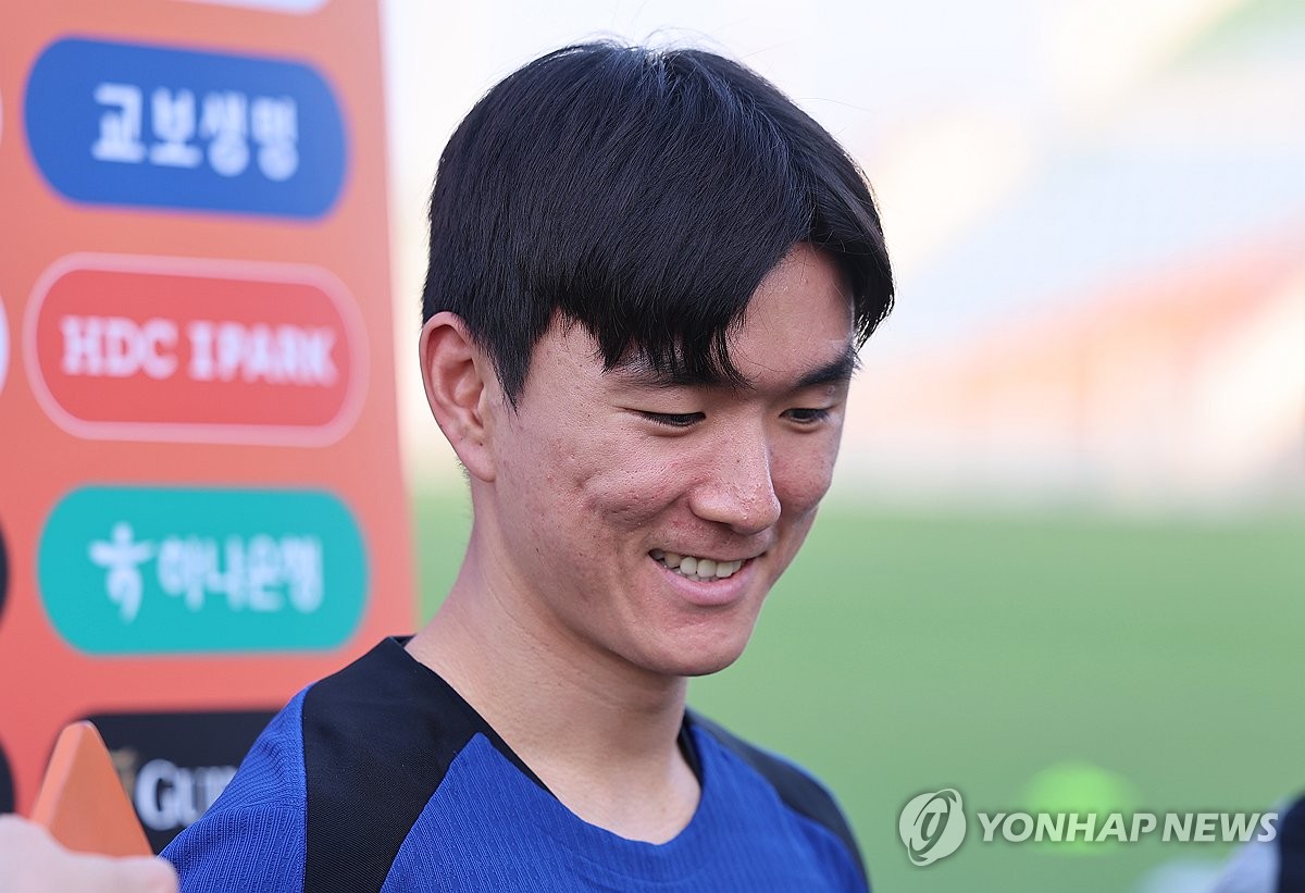 可圈可点！勇士三大新援迎首秀：梅尔顿8分&李凯尔4中1