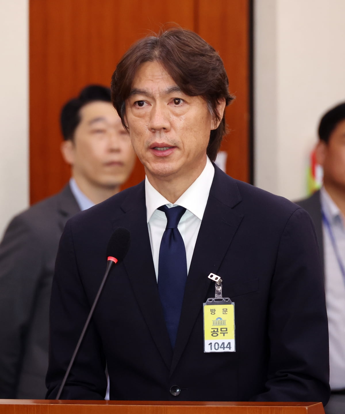 踢了个半高球！姆巴佩主罚点球被凯莱赫神勇扑出