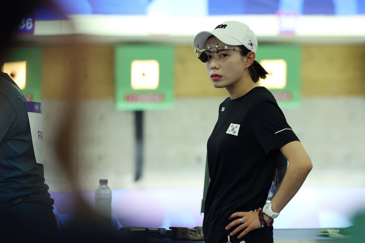 阿莫林：角球丢球责任在我；我刚带葡体时情况比现在还糟