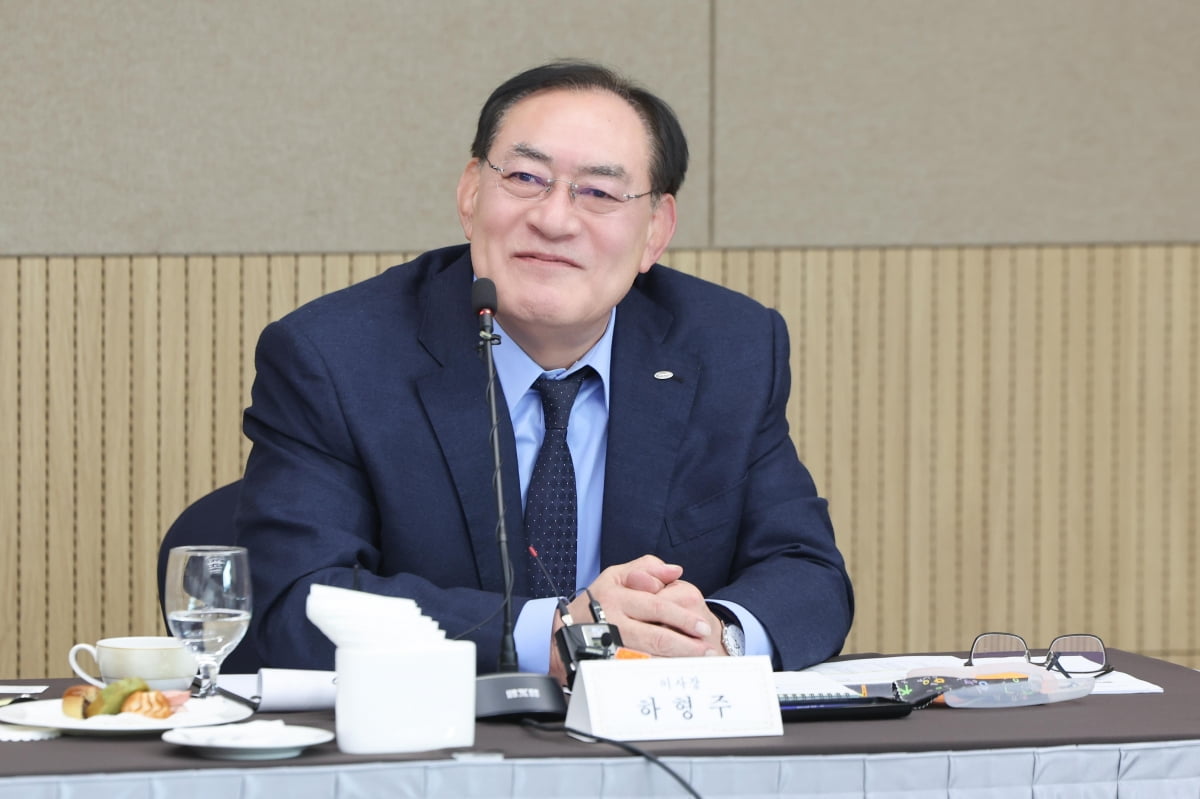 ✅西甲前五！科雷亚作为替补已打入23球 力助马竞再次在德比中死里逃生