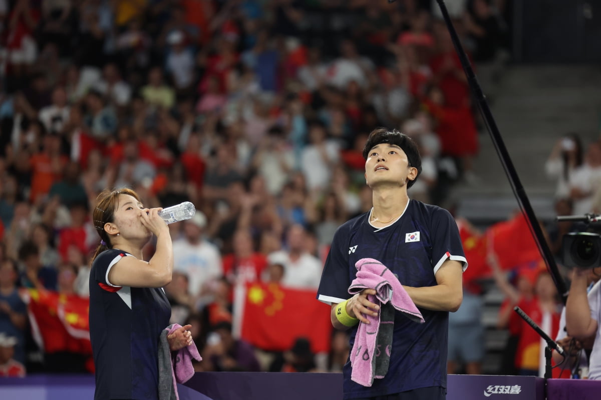 英媒：滕哈赫儿子是经纪公司分析师，曼联此前多名引援来自该公司