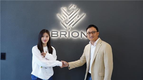 迎来新生！弗里德金财团完成埃弗顿收购，下赛季将完全摆脱财务困扰
