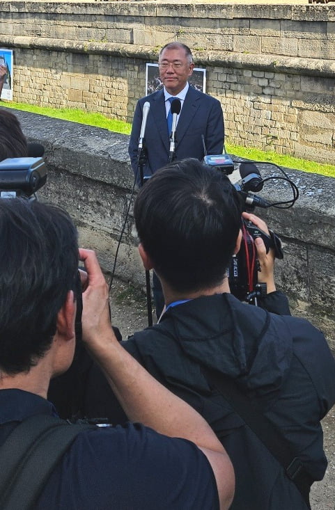 巴西vs乌拉圭：维尼修斯、拉菲尼亚首发，热苏斯、达尼洛出战