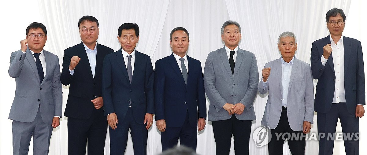 早报：你的换人名额是留着换自己的吗？