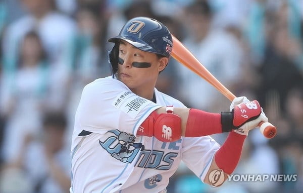 本赛季五大联赛中，仅维尼修斯成功过人和关键传球均达到20次