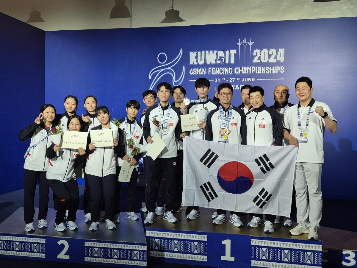 NBA新秀榜：麦凯恩继续高居榜首，状元里萨谢重回前五
