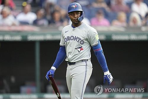 -1.8，姆巴佩是本赛季五大联赛实际进球与预期进球负差最大的球员