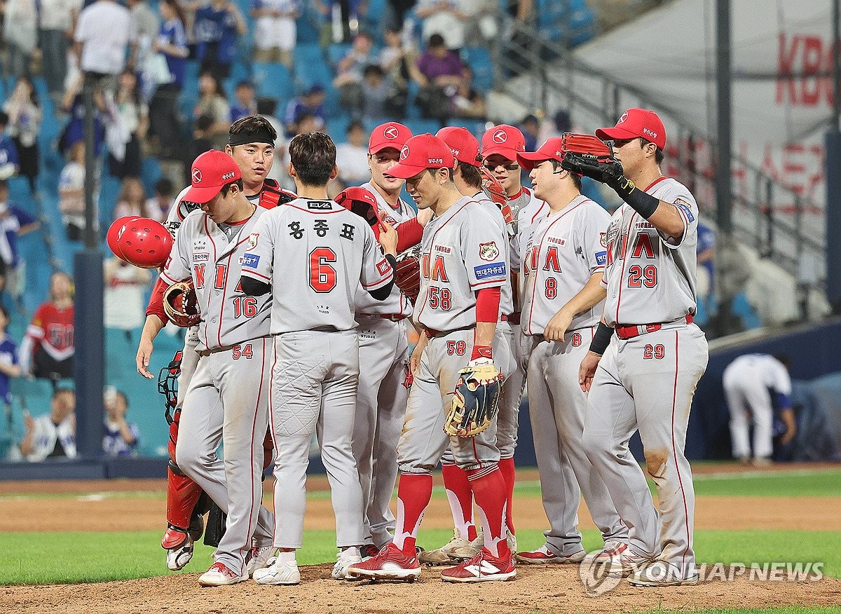 亚历山大轰37+11+4仍无缘今日最佳！抱歉！你碰到NBA奇迹了