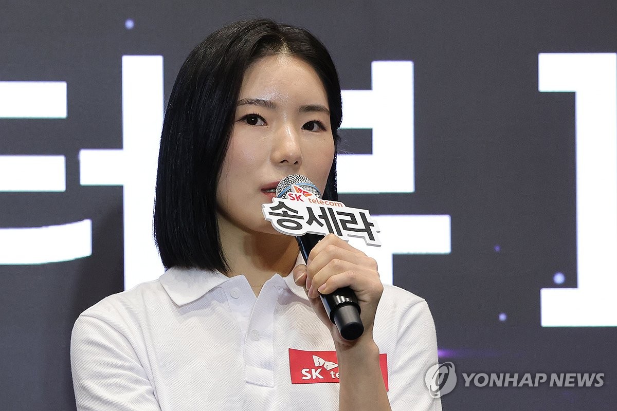镜报：拉比奥拒绝沙特和加拉塔萨雷，曼联和纽卡都在关注他