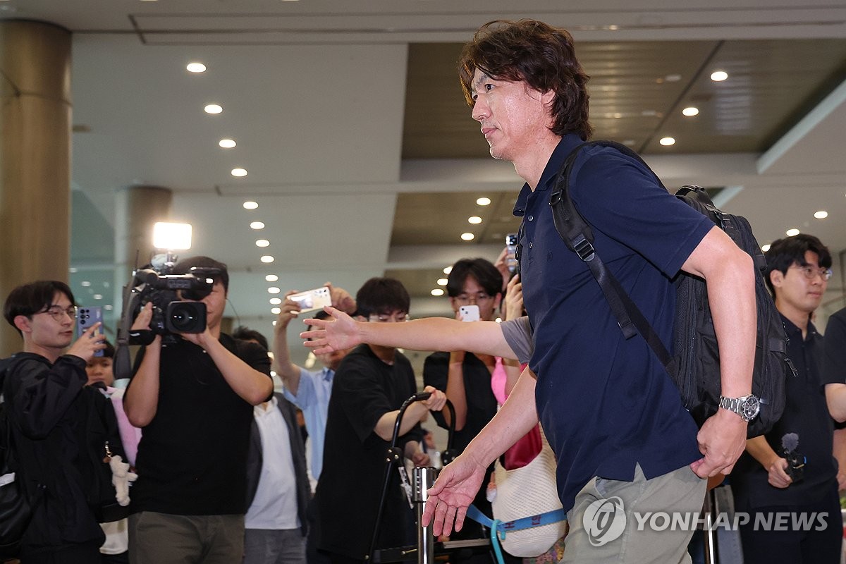 联赛一胜难求！官方：达姆施塔特主帅里伯克内西辞职