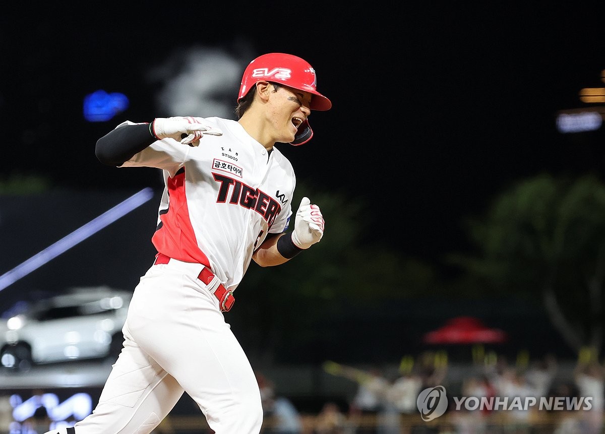 TyC记者：洛塞尔索可能顶替冈萨雷斯首发出战哥伦比亚
