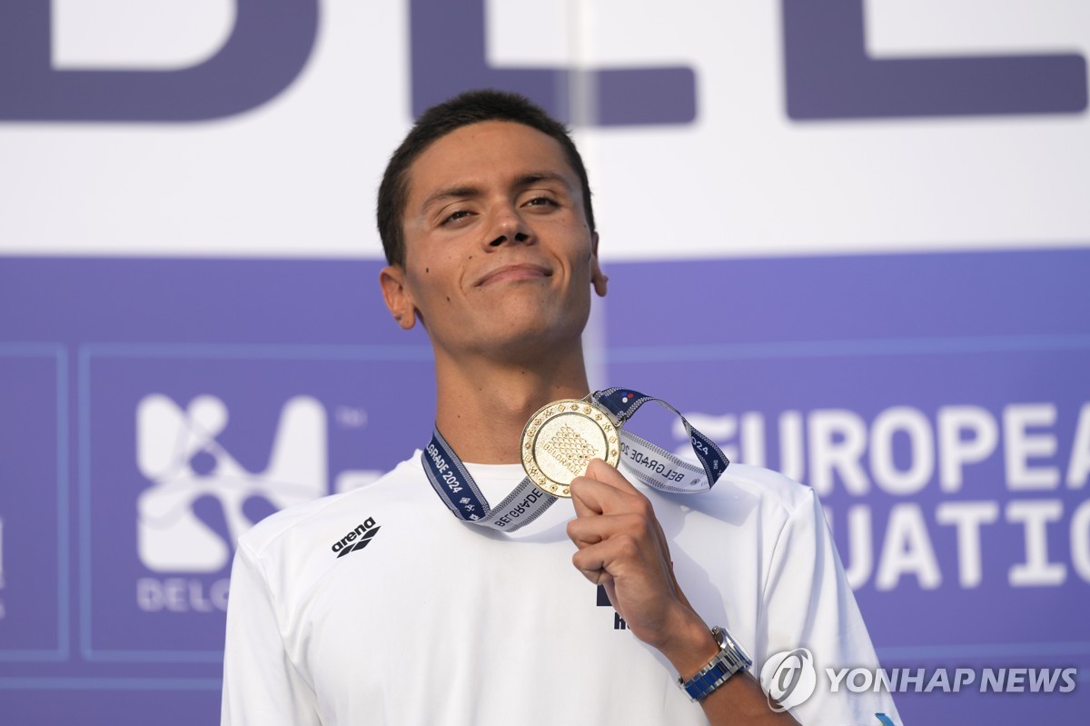 许尔策勒：我们可以踢出一个值得铭记的赛季，可以挑战传统豪门