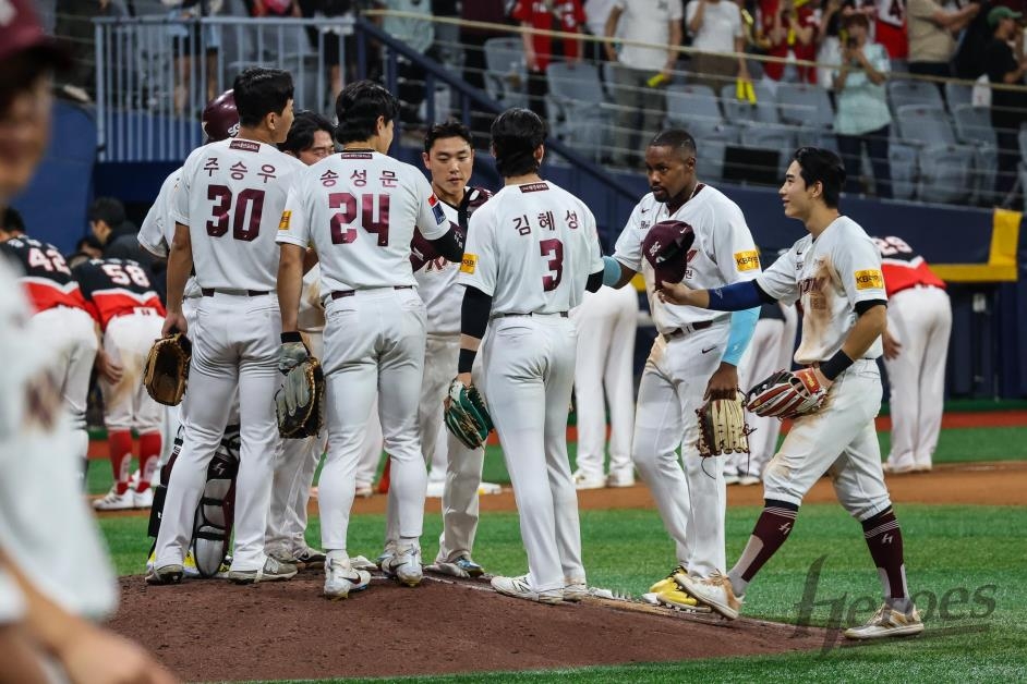 大分三神官方：主教练片野坂知宏续约至2025年
